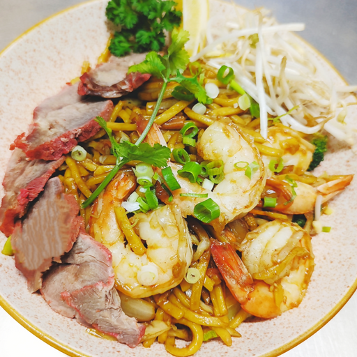 Prawns & BBQ Pork Hokkien Noodle-Thai Smile Burnie
